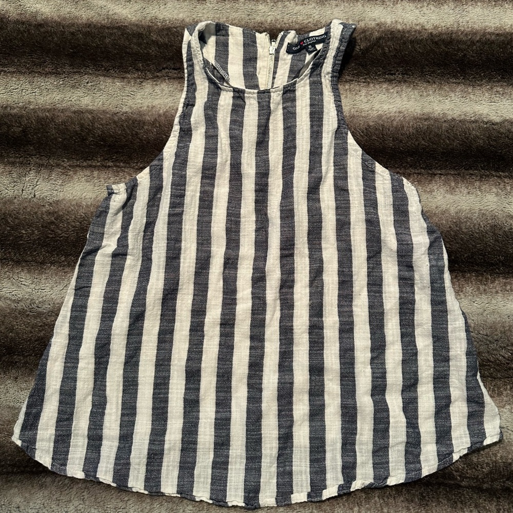 3x$25🛍️ One ❤️ Clothing stripped Blouse